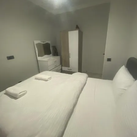 Historic Apartamento Estambul